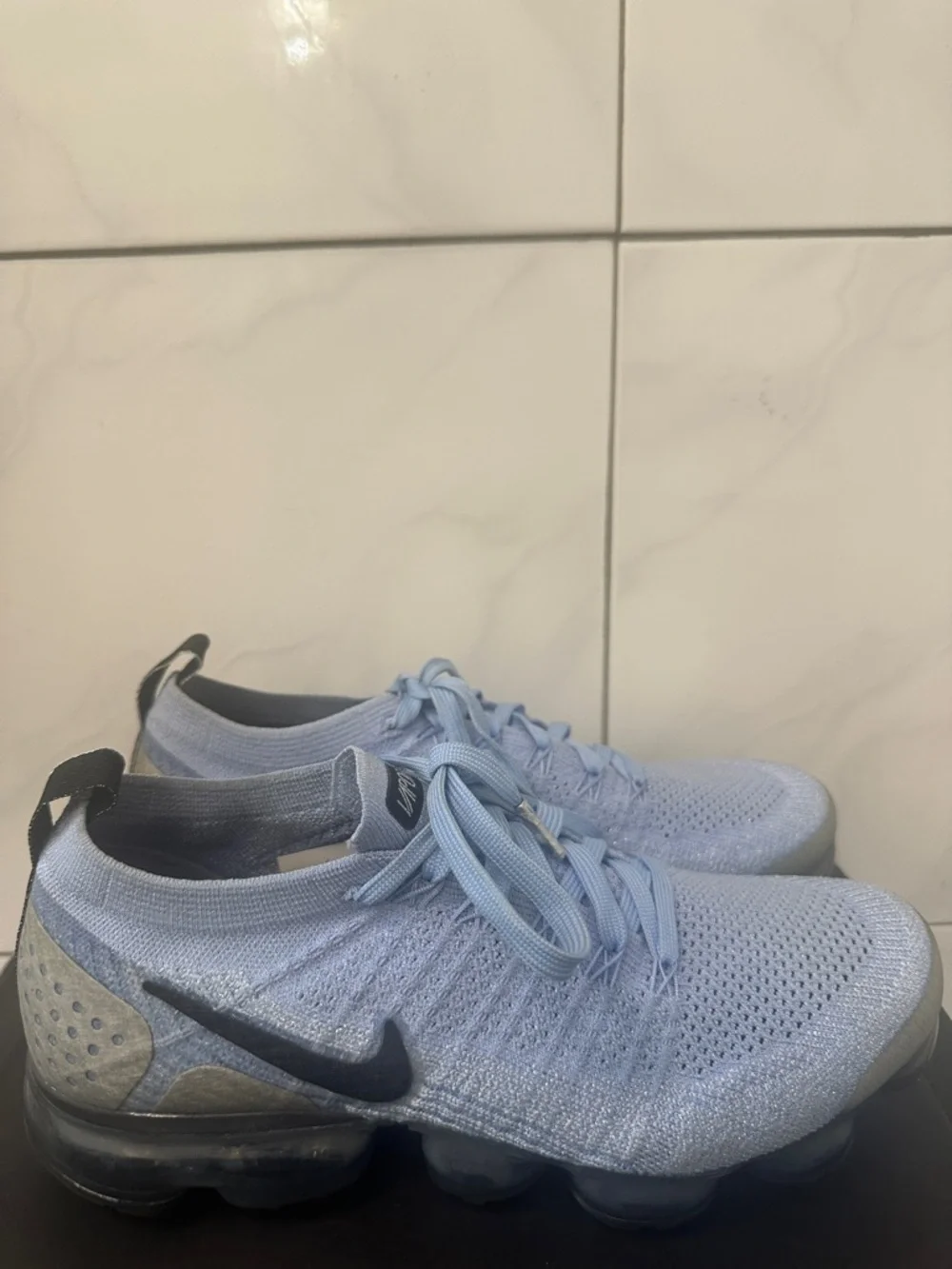 Nike Air VaporMax Flyknit 2 - Picture 1 of 14